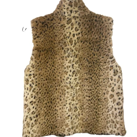 Gallery Animal Print Faux Fur Vest - Picture 3 of 4